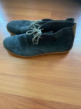 Timberland blue Suede Lace-Up Desert Boots with Tan Heel Tab